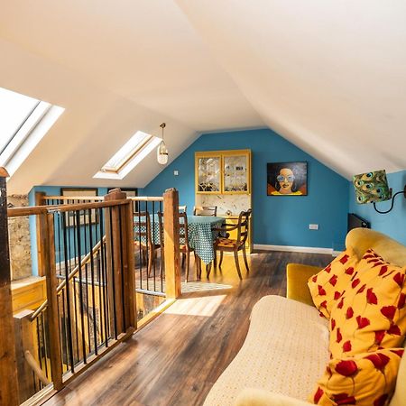 Bartholomew'S Loft At Johnsfort Raistin Bagian luar foto