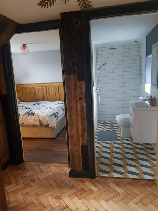 Bartholomew'S Loft At Johnsfort Raistin Bagian luar foto